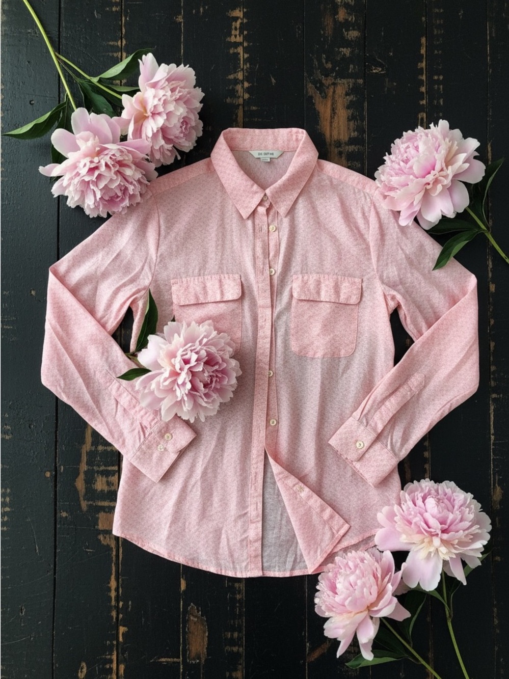 GAP button down shirt